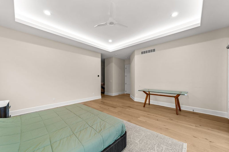 Guest suite with built-in media wall