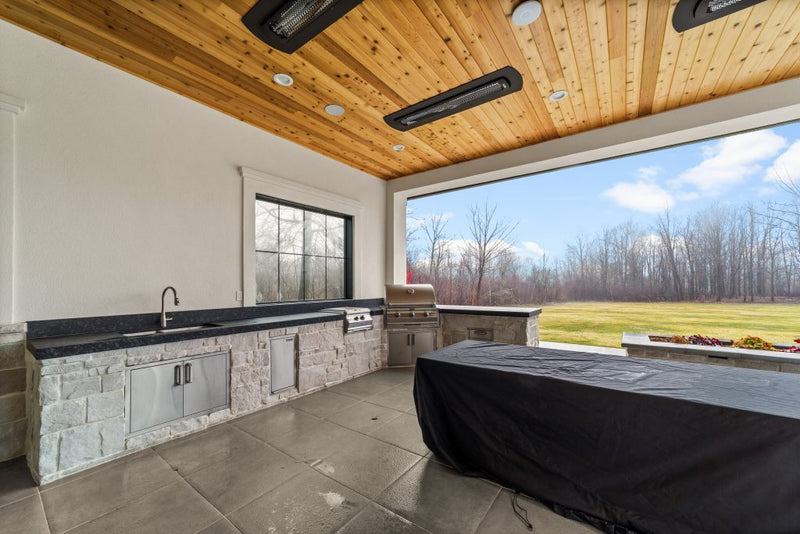 Outdoor kitchen